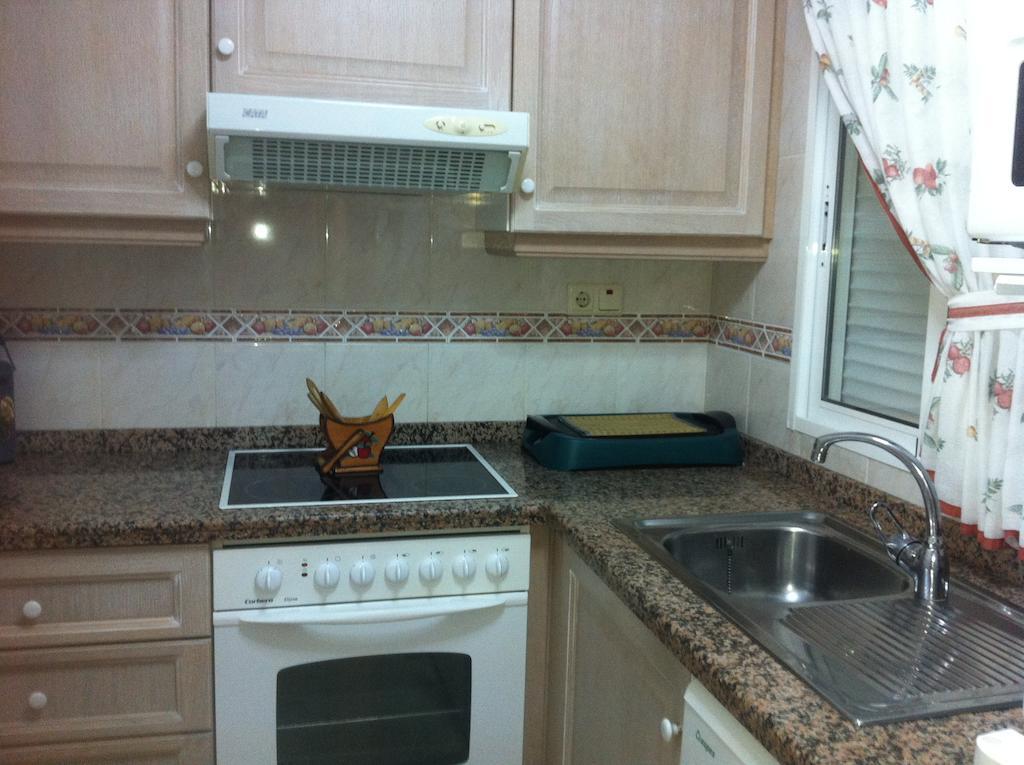 Apartamentos Arenales Del Sol III Pokoj fotografie